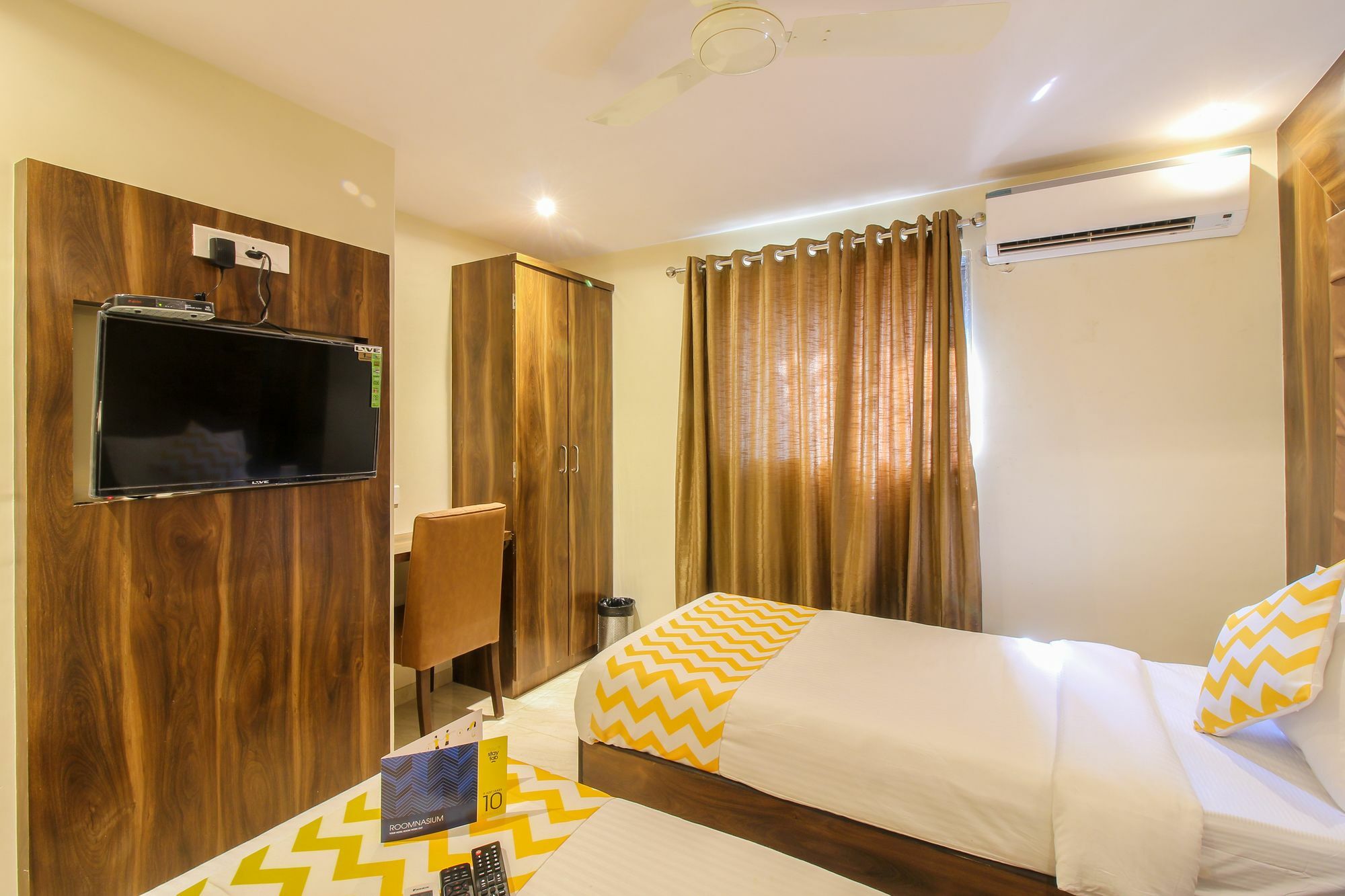 Fabhotel Amour - Nr Mumbai International Airport Exteriör bild