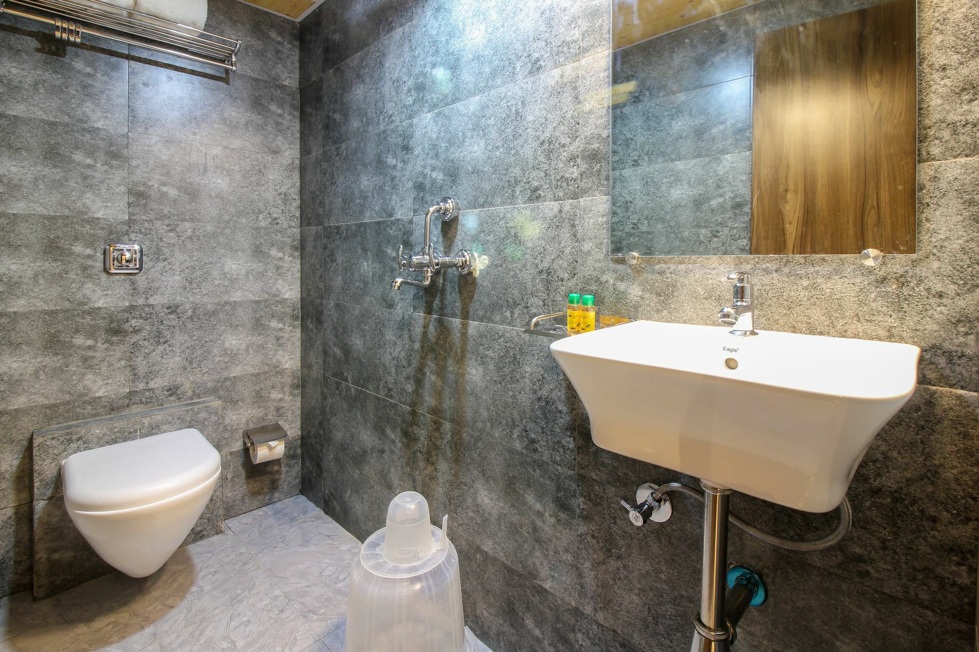 Fabhotel Amour - Nr Mumbai International Airport Exteriör bild